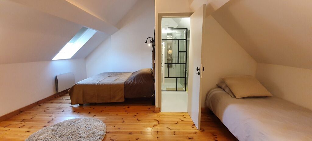 Photo of Bedroom in Asnieres-sous-Bois