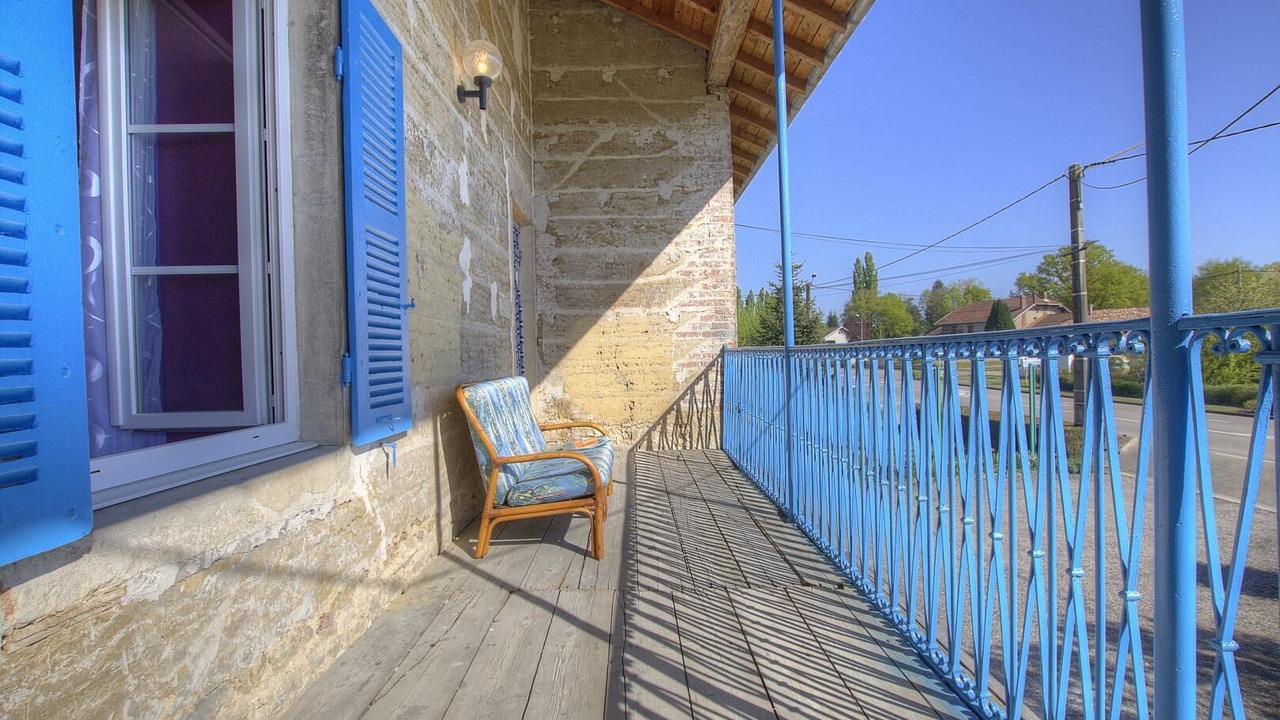 Photo of Patio Balcony in Saint-Julien-sur-Reyssouze