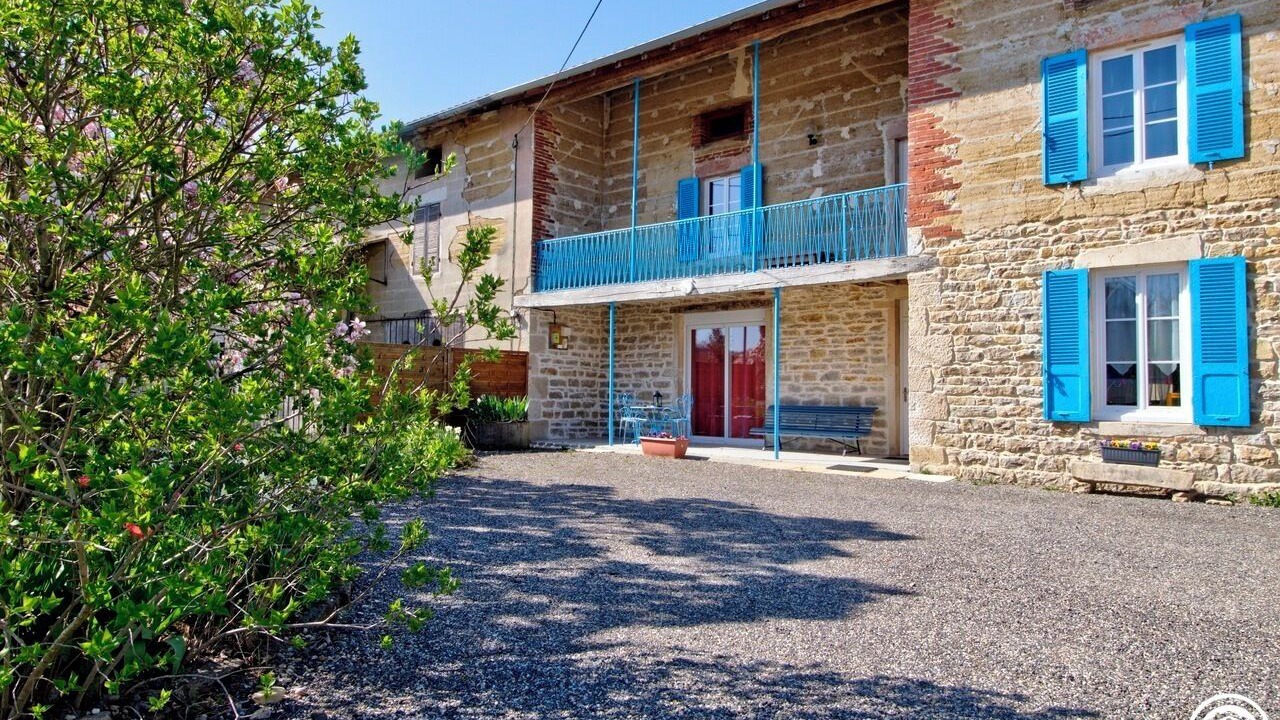 Photo of Outdoor in Saint-Julien-sur-Reyssouze