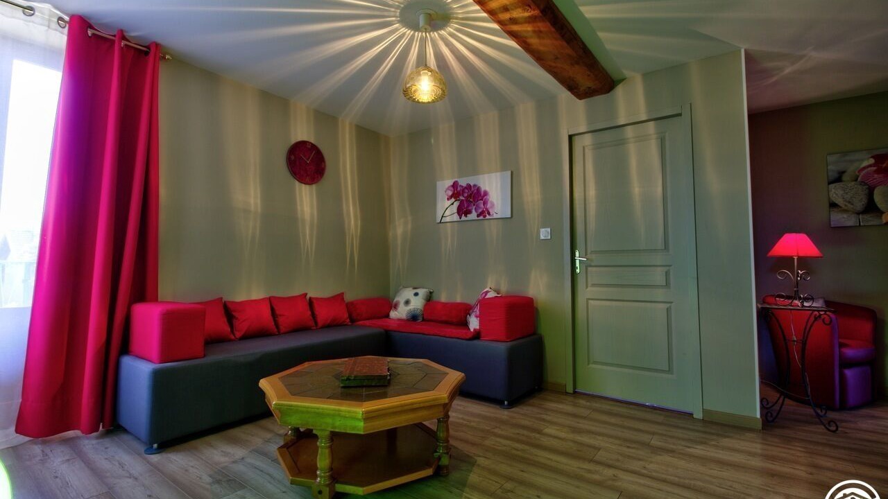 Photo of Livingroom in Saint-Julien-sur-Reyssouze