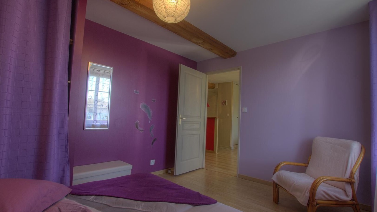 Photo of Bedroom in Saint-Julien-sur-Reyssouze