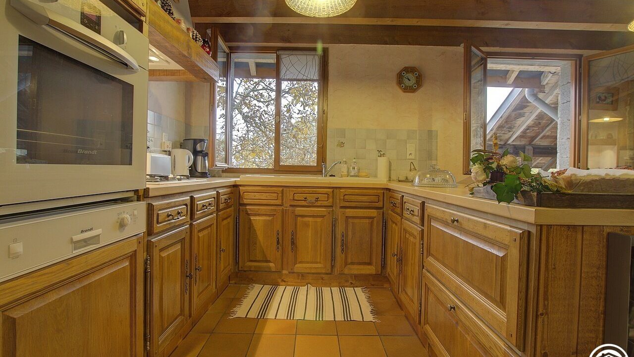 Photo of Kitchen in Andert-et-Condon
