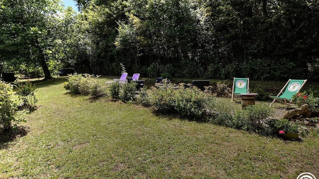 Photo of Outdoor in Andert-et-Condon