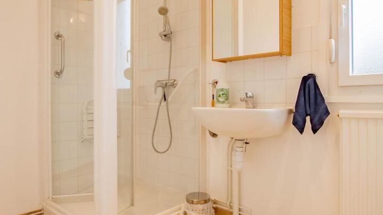 Photo of Bathroom in Montceau-les-Mines