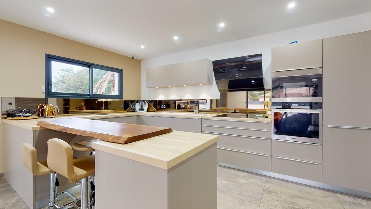 Photo of Kitchen in Puygiron