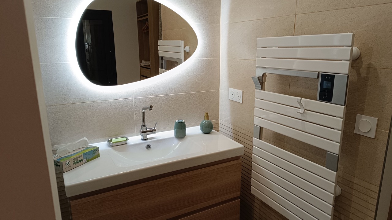 Photo of Bathroom in Saint-Hippolyte-le-Graveyron