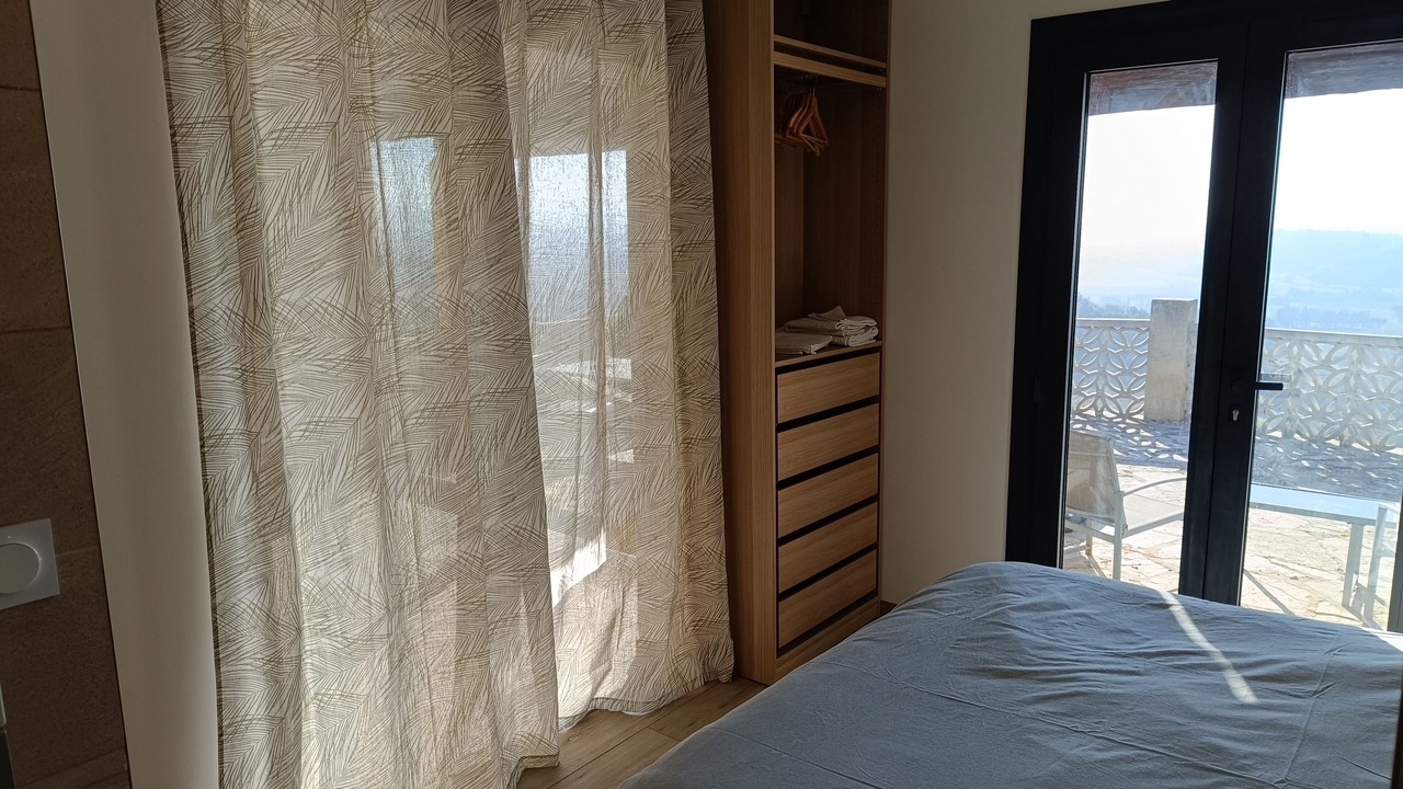 Photo of Bedroom in Saint-Hippolyte-le-Graveyron