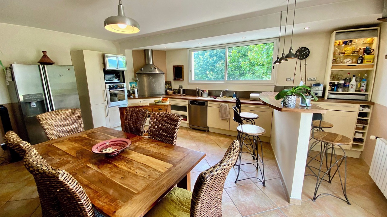 Photo of Kitchen in Alba-la-Romaine