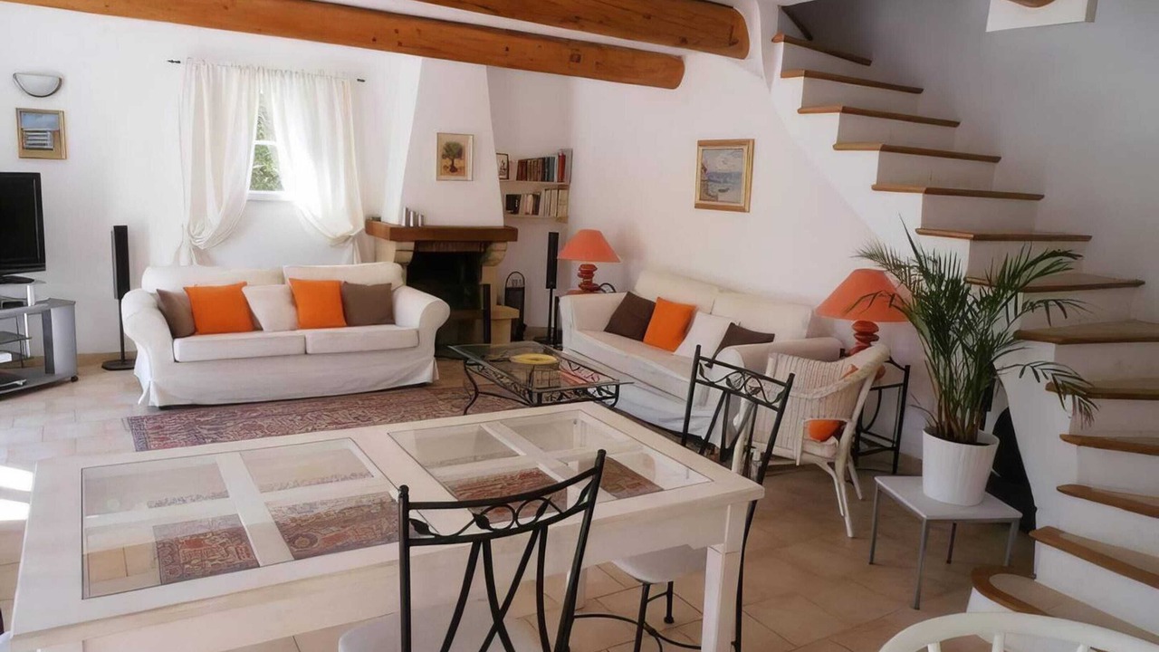 Photo of Livingroom in Saint-Maurice-sur-Eygues