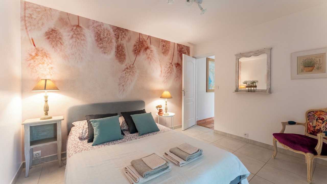 Photo of Bedroom in Malemort-du-Comtat