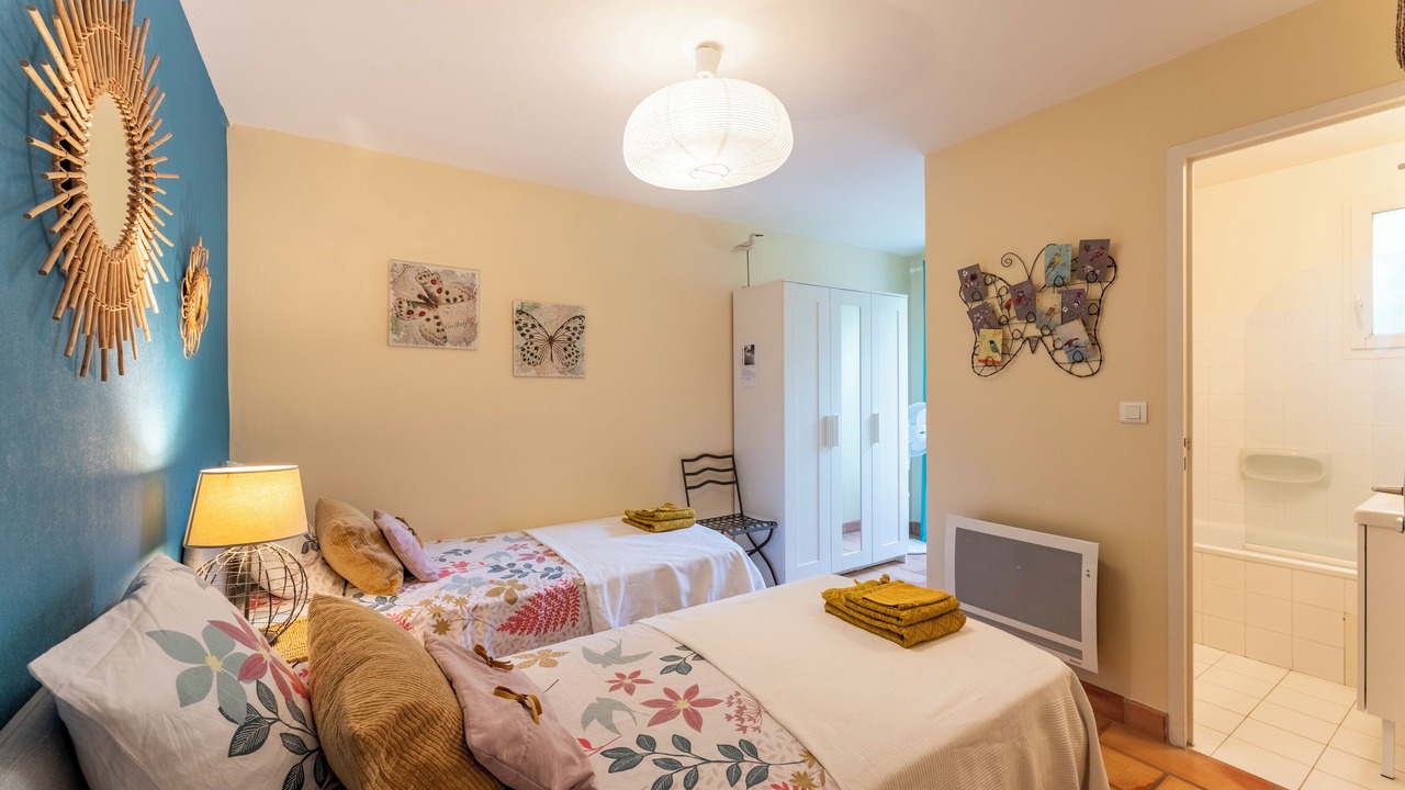 Photo of Bedroom in Malemort-du-Comtat