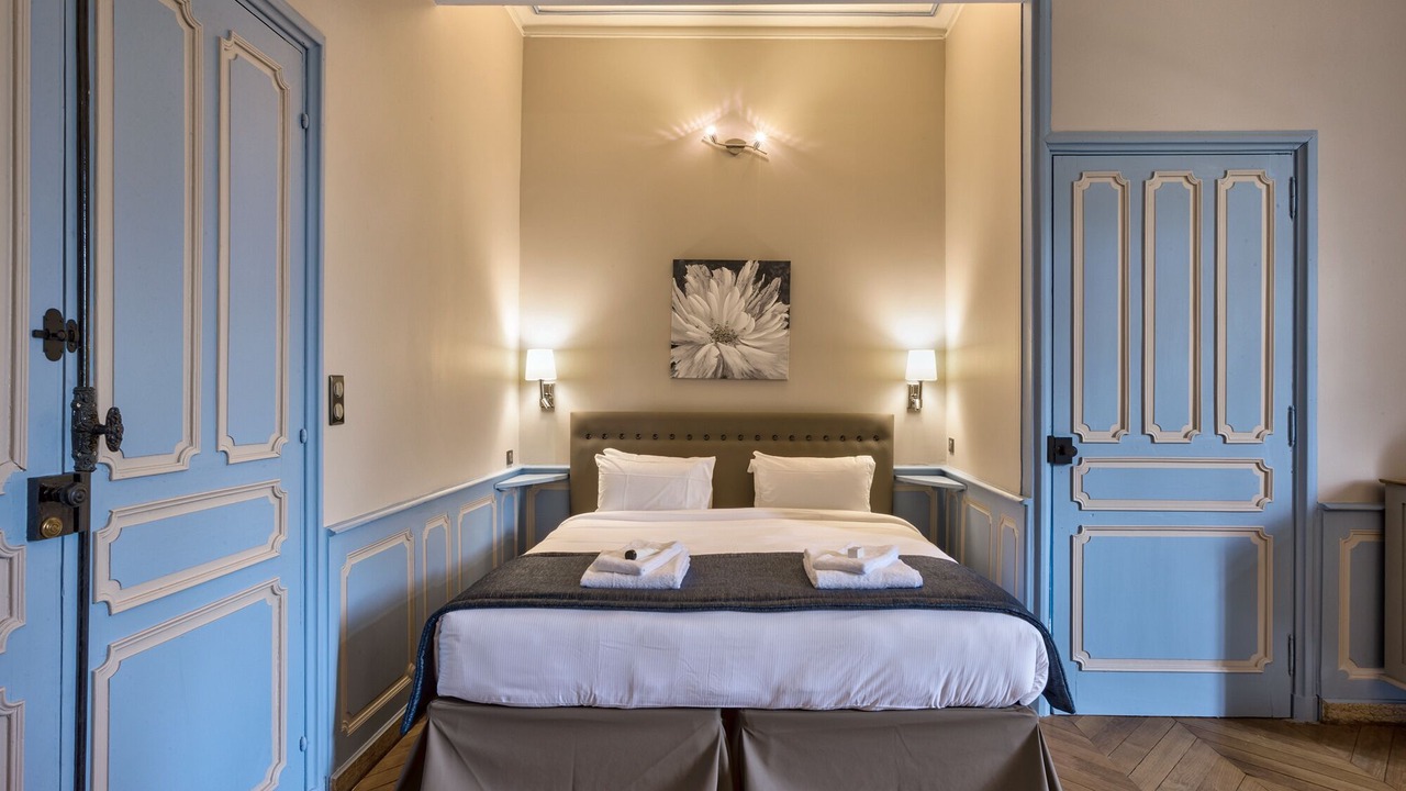 Photo of Bedroom in Cuisery