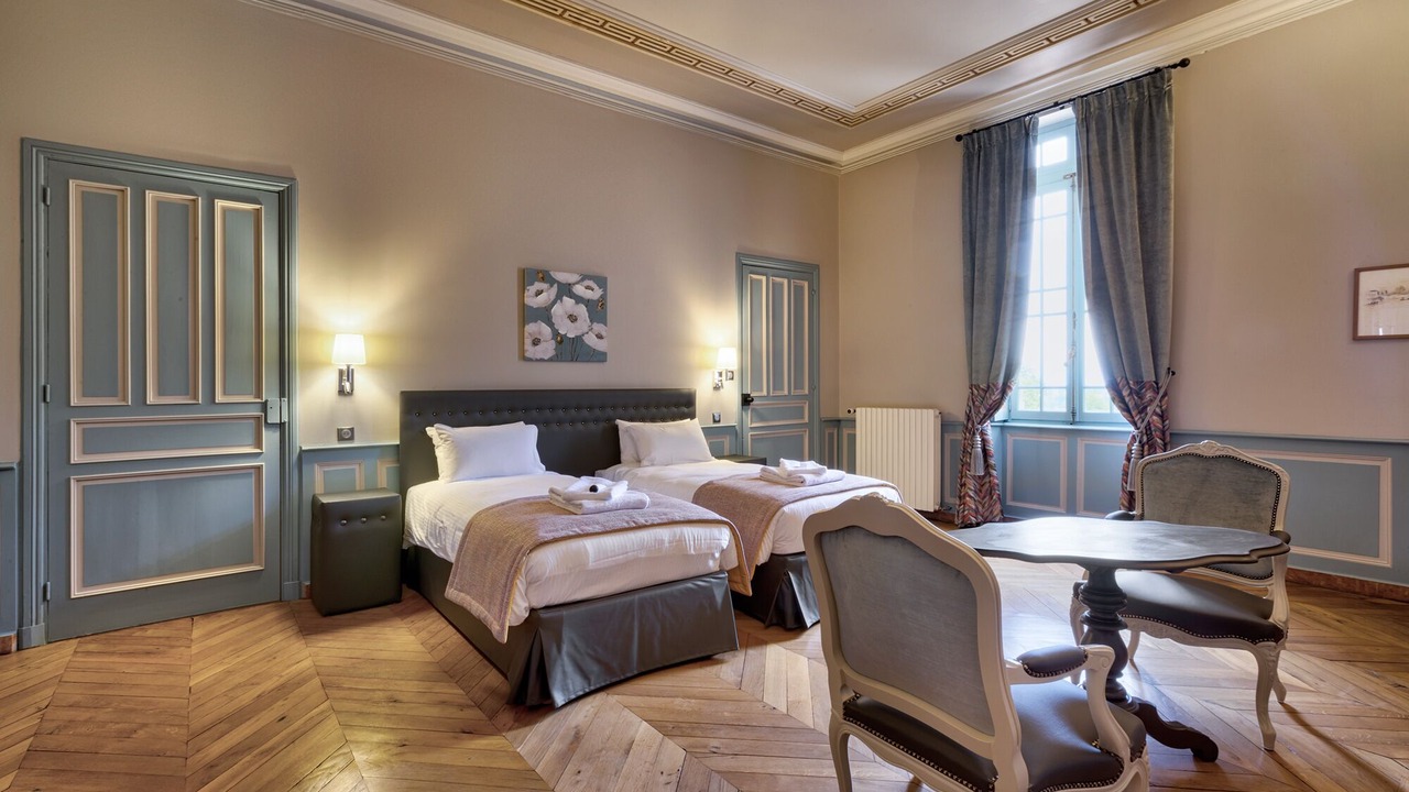 Photo of Bedroom in Cuisery