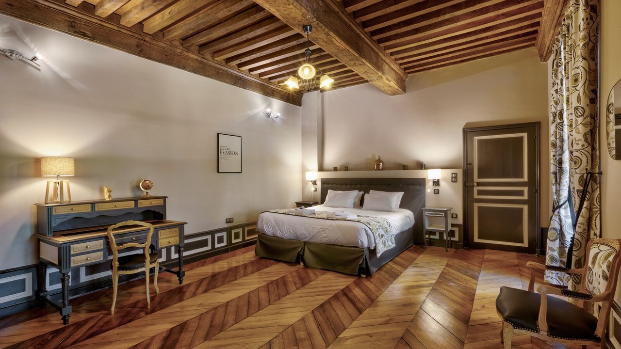 Photo of Bedroom in Cuisery