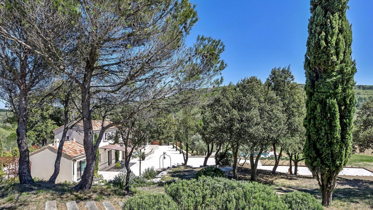 Photo of Others in Roussas
