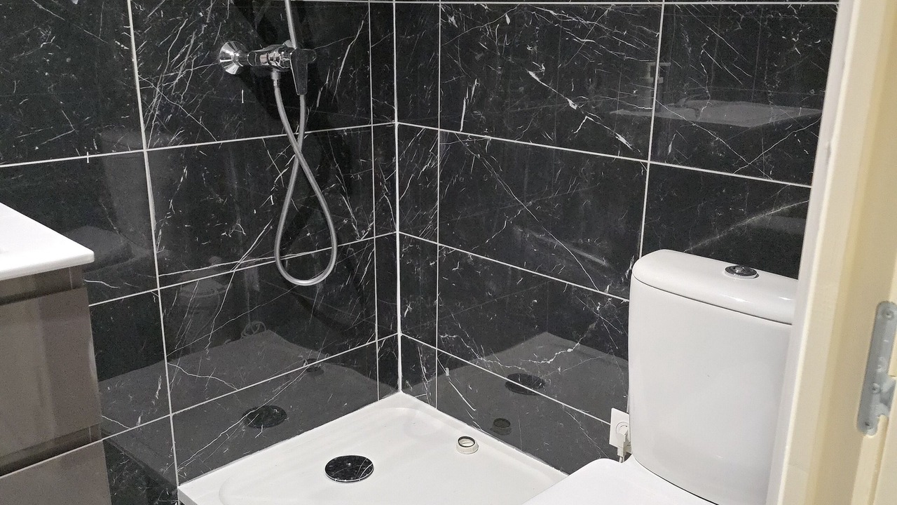 Photo of Bathroom in Noisy-le-Sec