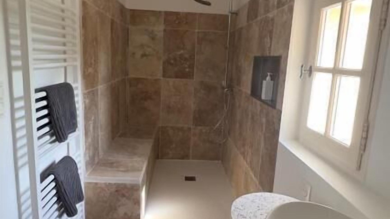 Photo of Bathroom in Malemort-du-Comtat