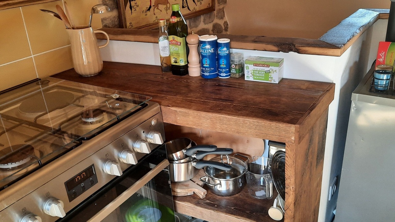 Photo of Kitchen in Saint-Martin-de-Valamas