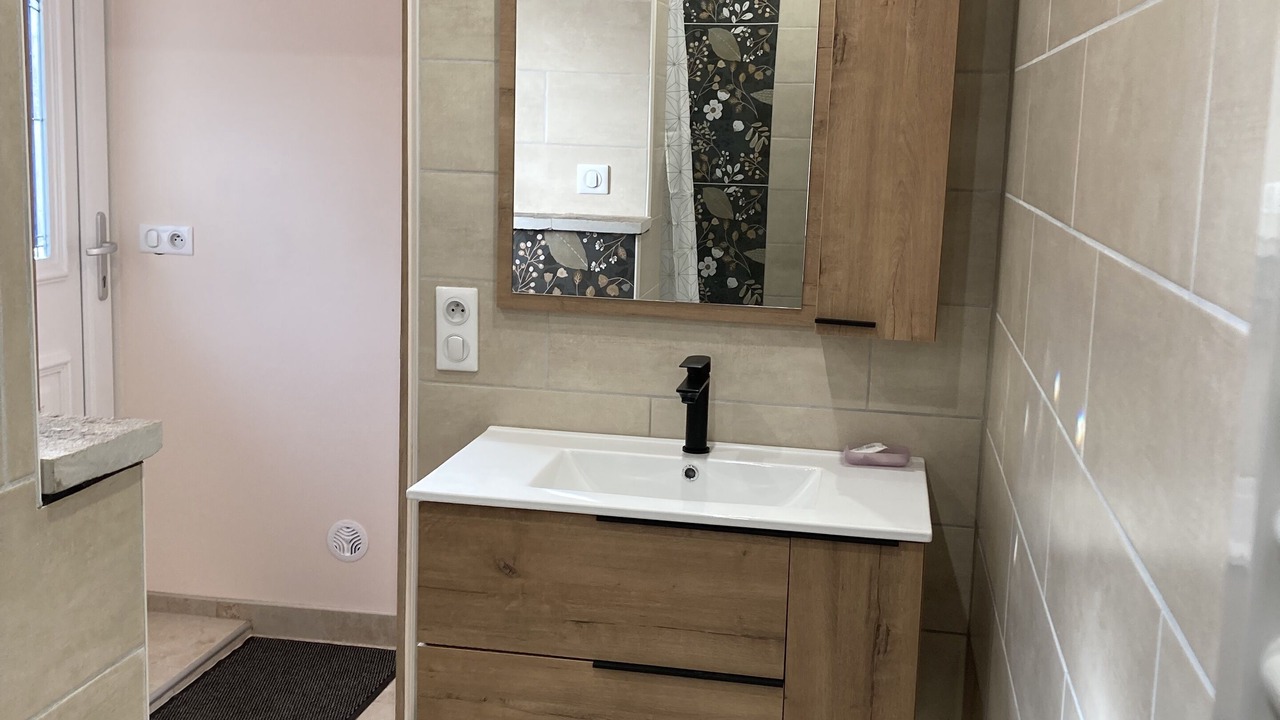Photo of Bathroom in Le Clerjus