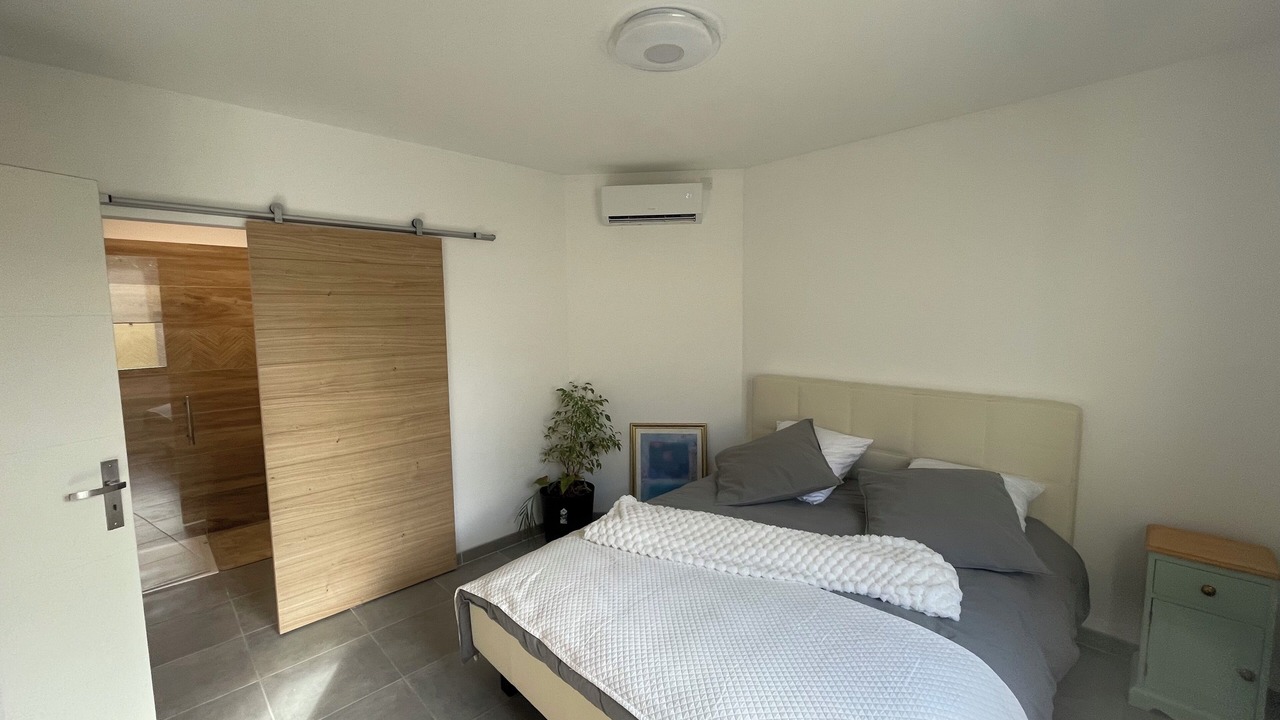 Photo of Bedroom in Malemort-du-Comtat