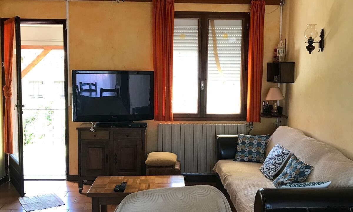 Photo of Livingroom in Cazals