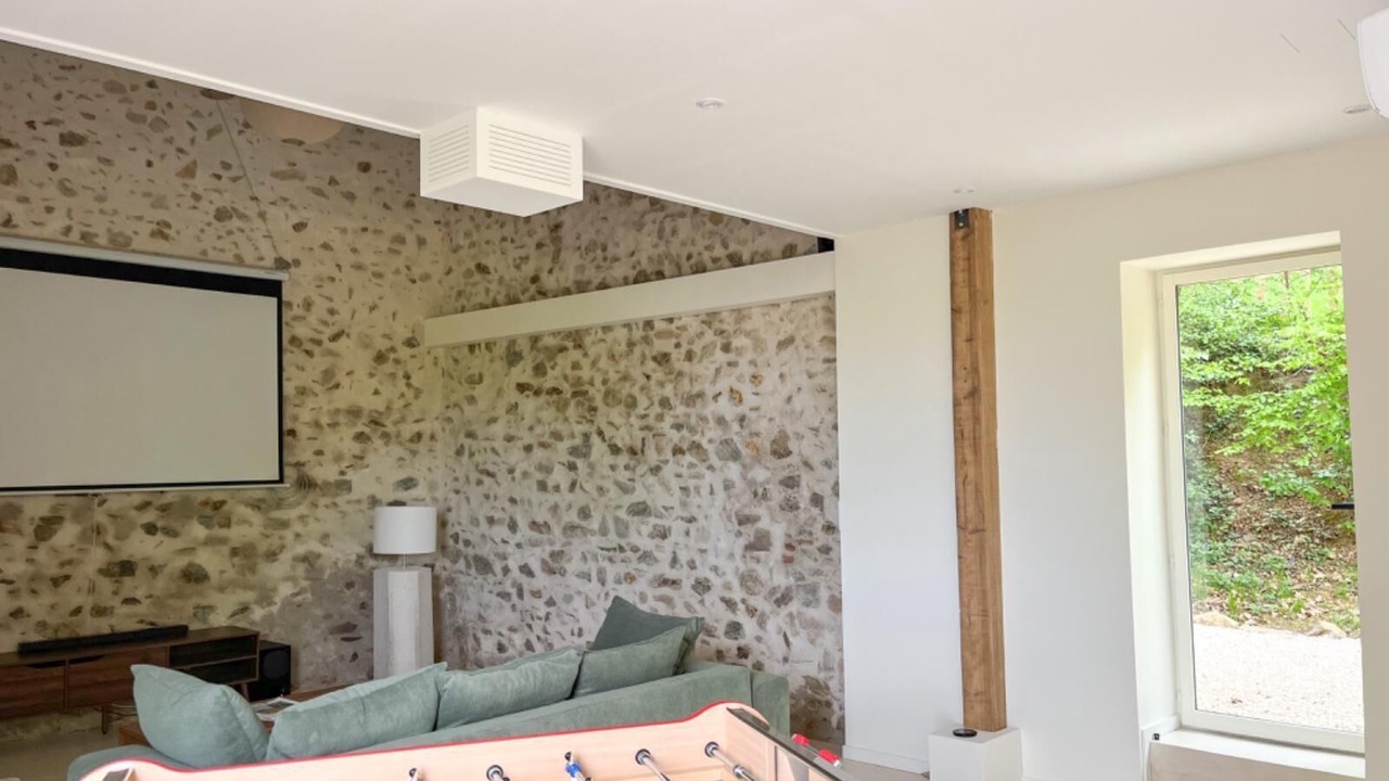 Photo of Bedroom in Saint-Bonnet-des-Bruyeres
