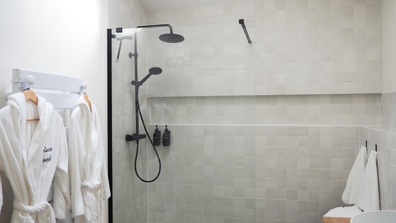 Photo of Bathroom in Saint-Bonnet-des-Bruyeres
