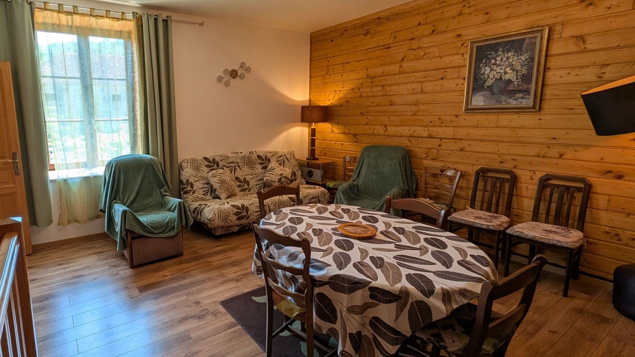 Photo of Livingroom in Montigny-les-Cherlieu