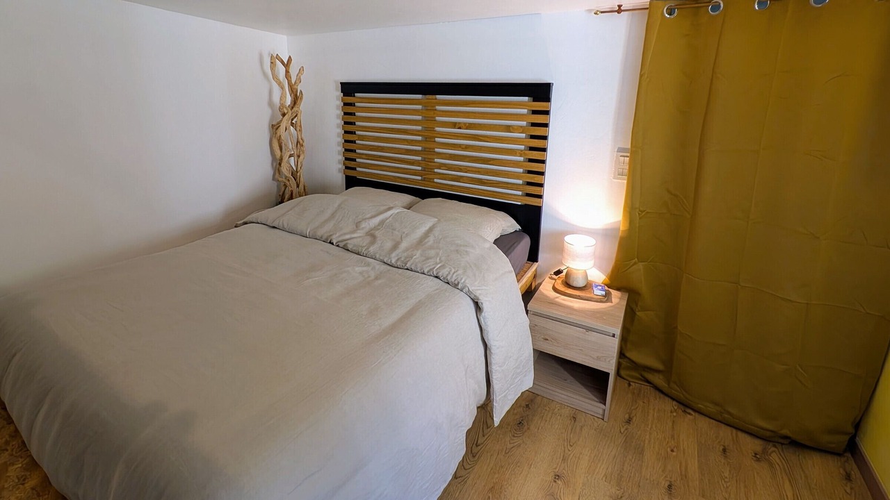 Photo of Bedroom in Coulevon