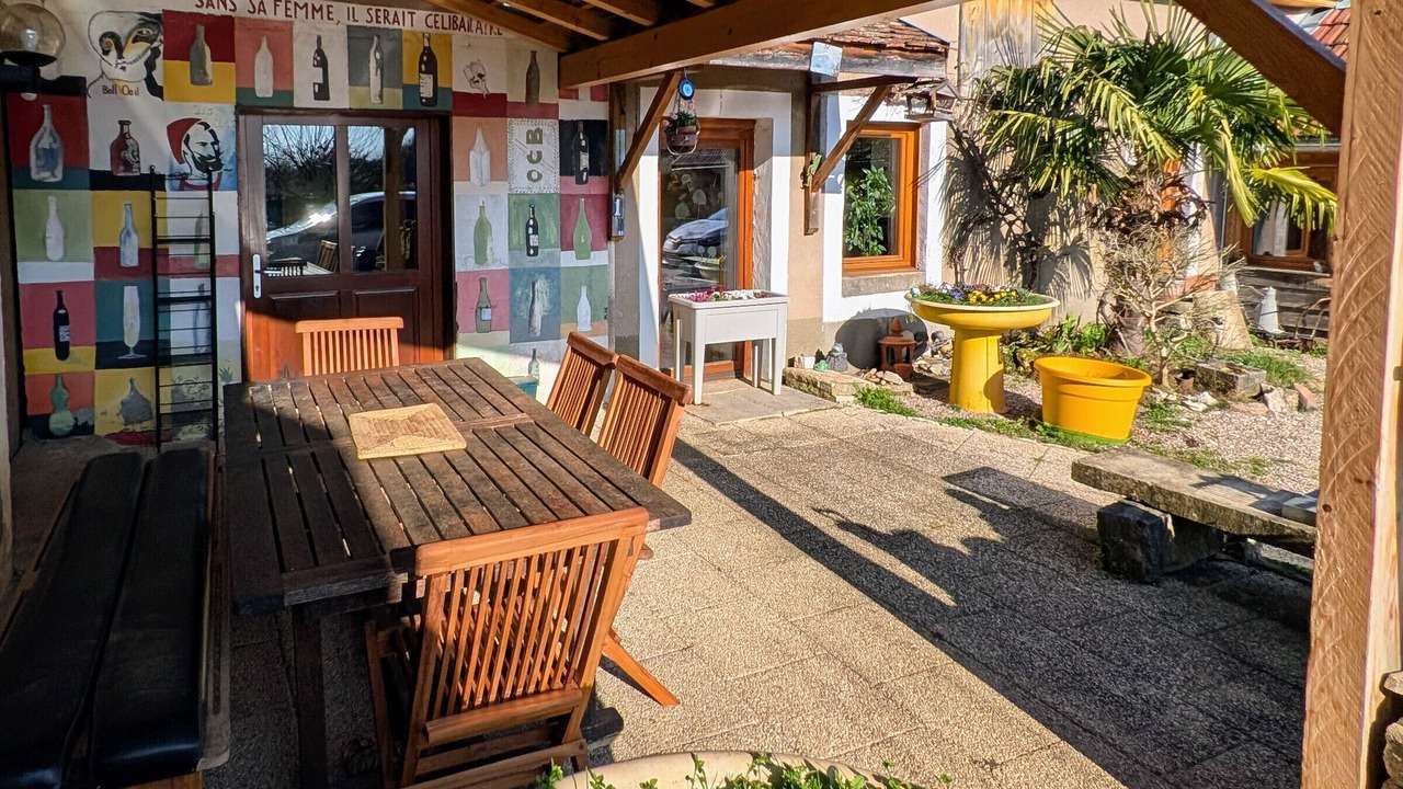 Photo of Outdoor in Coulevon