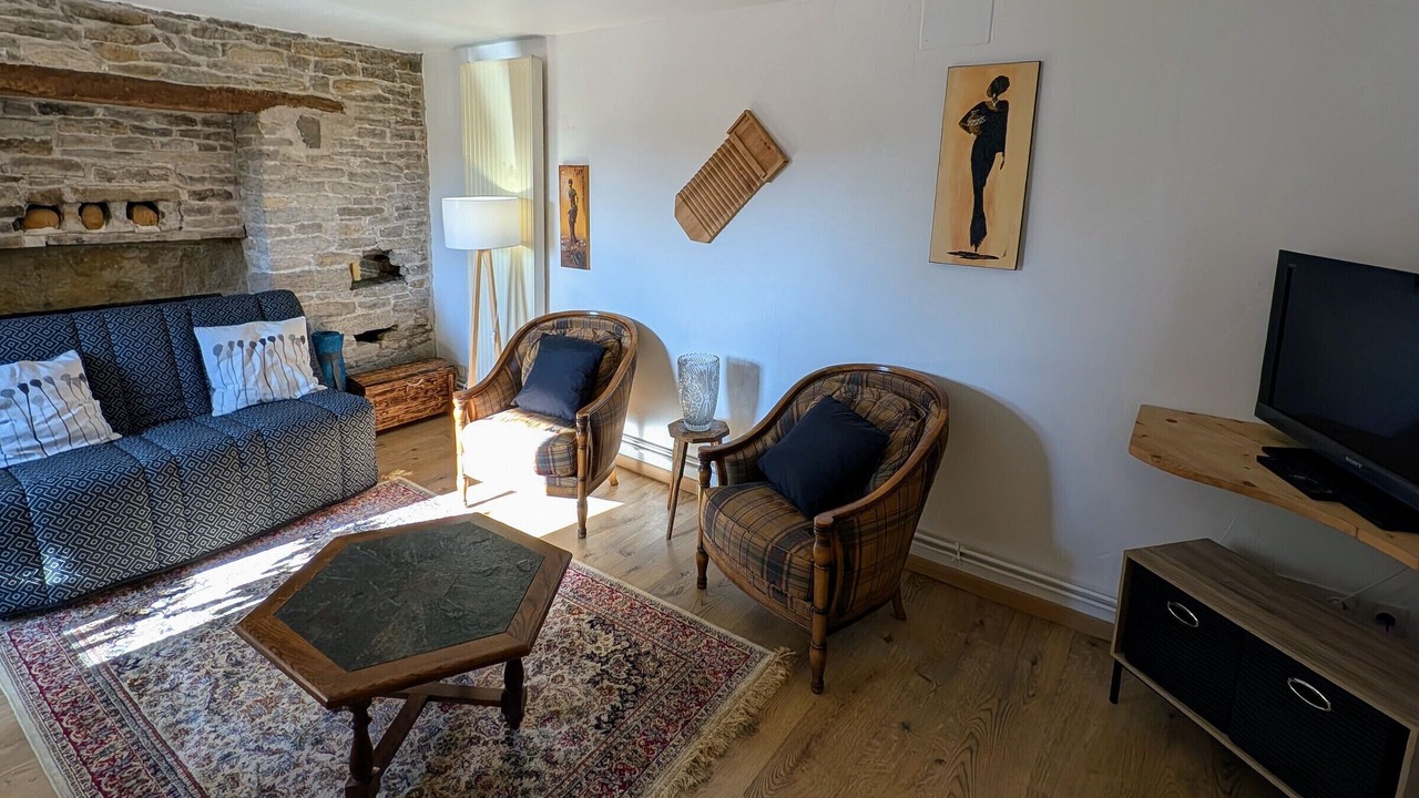 Photo of Livingroom in Coulevon