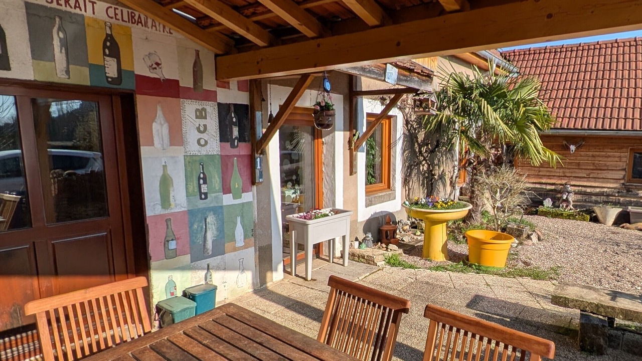 Photo of Outdoor in Coulevon