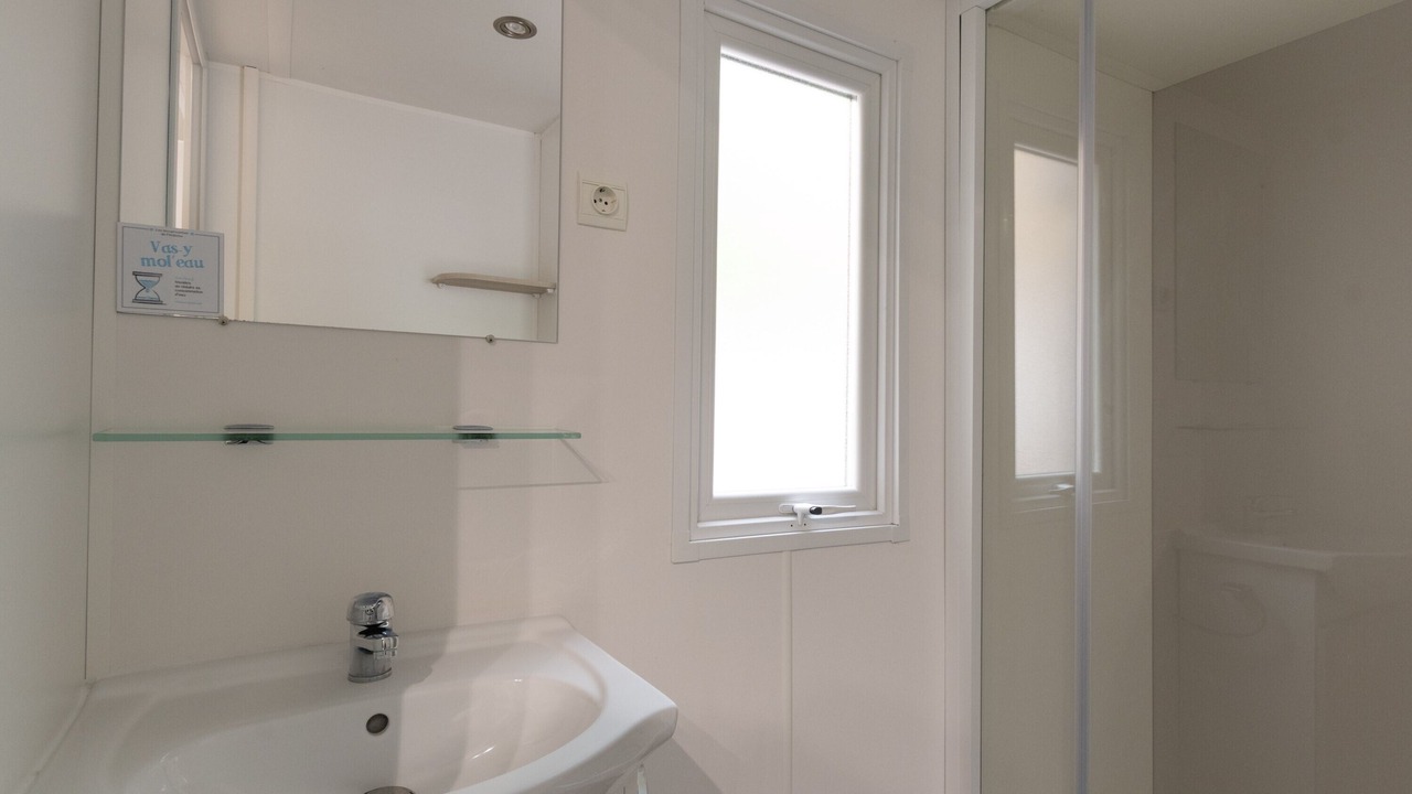 Photo of Bathroom in Lavilledieu