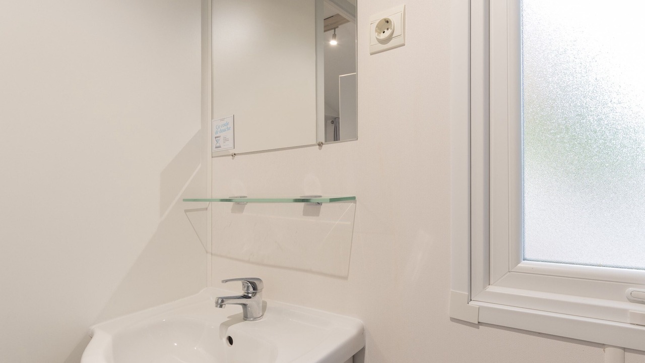 Photo of Bathroom in Lavilledieu