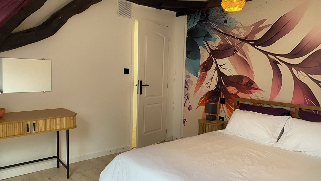 Photo of Bedroom in Cusset