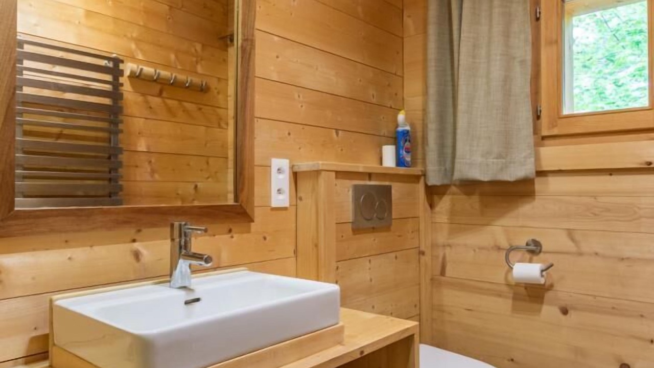 Photo of Bathroom in Beaufort