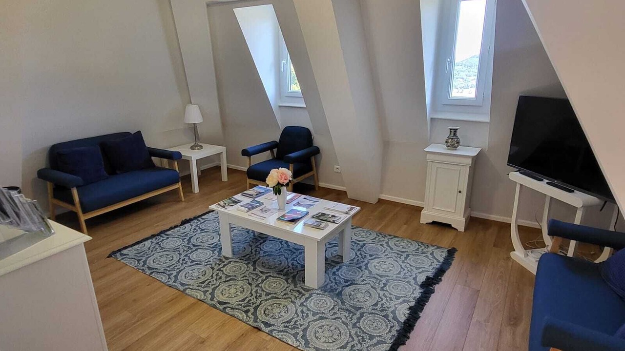 Photo of Livingroom in Saint-Just-d'Avray