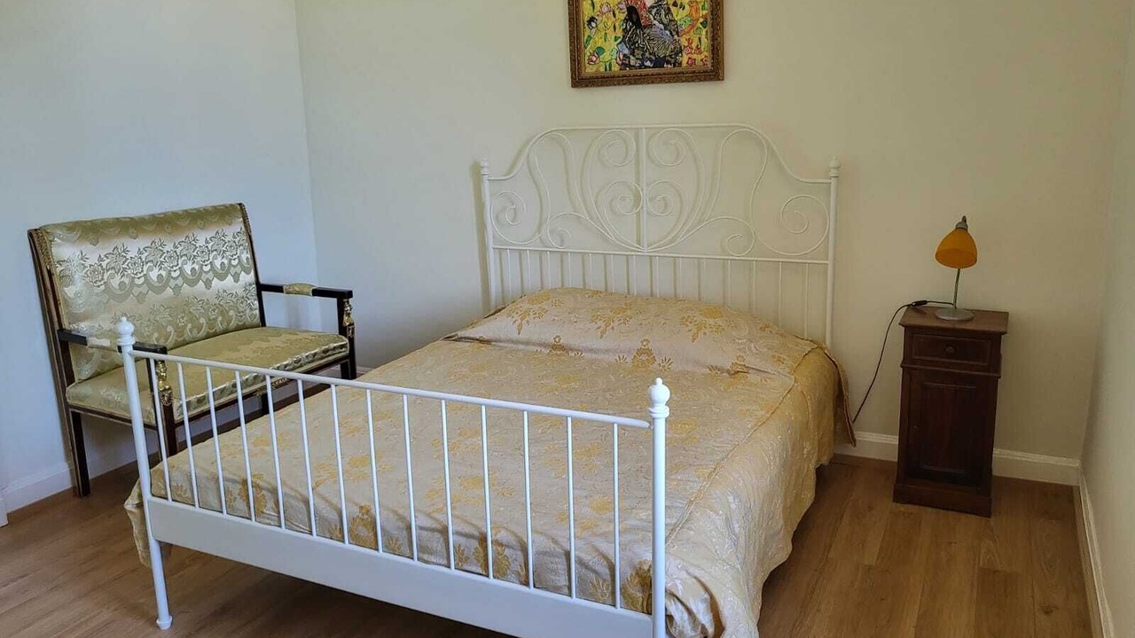 Photo of Bedroom in Saint-Just-d'Avray