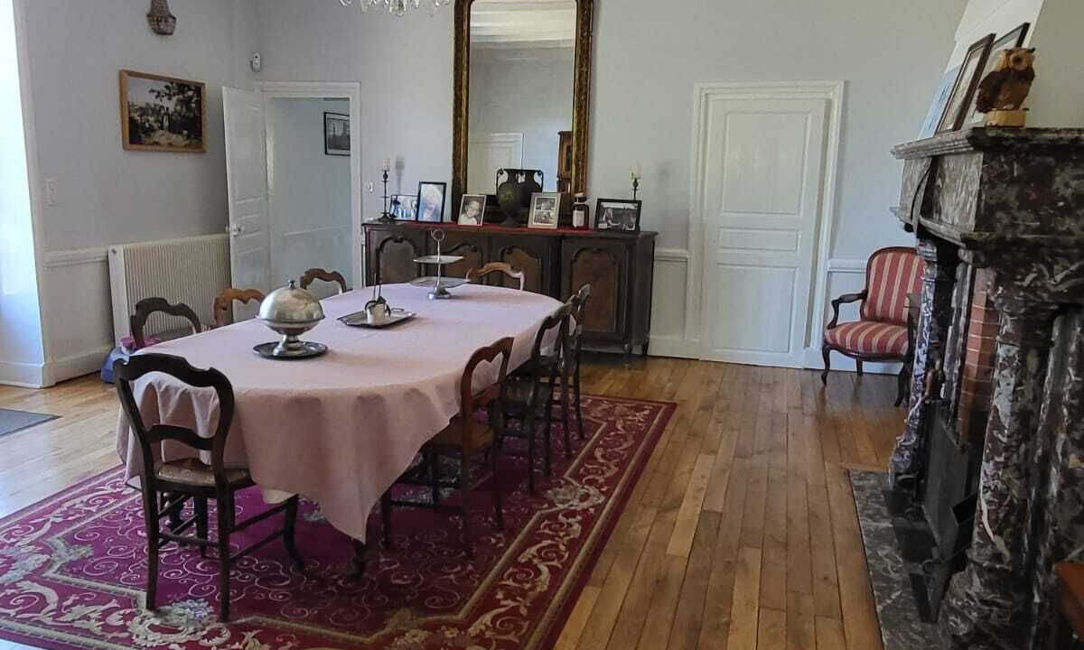 Photo of Others in Saint-Just-d'Avray