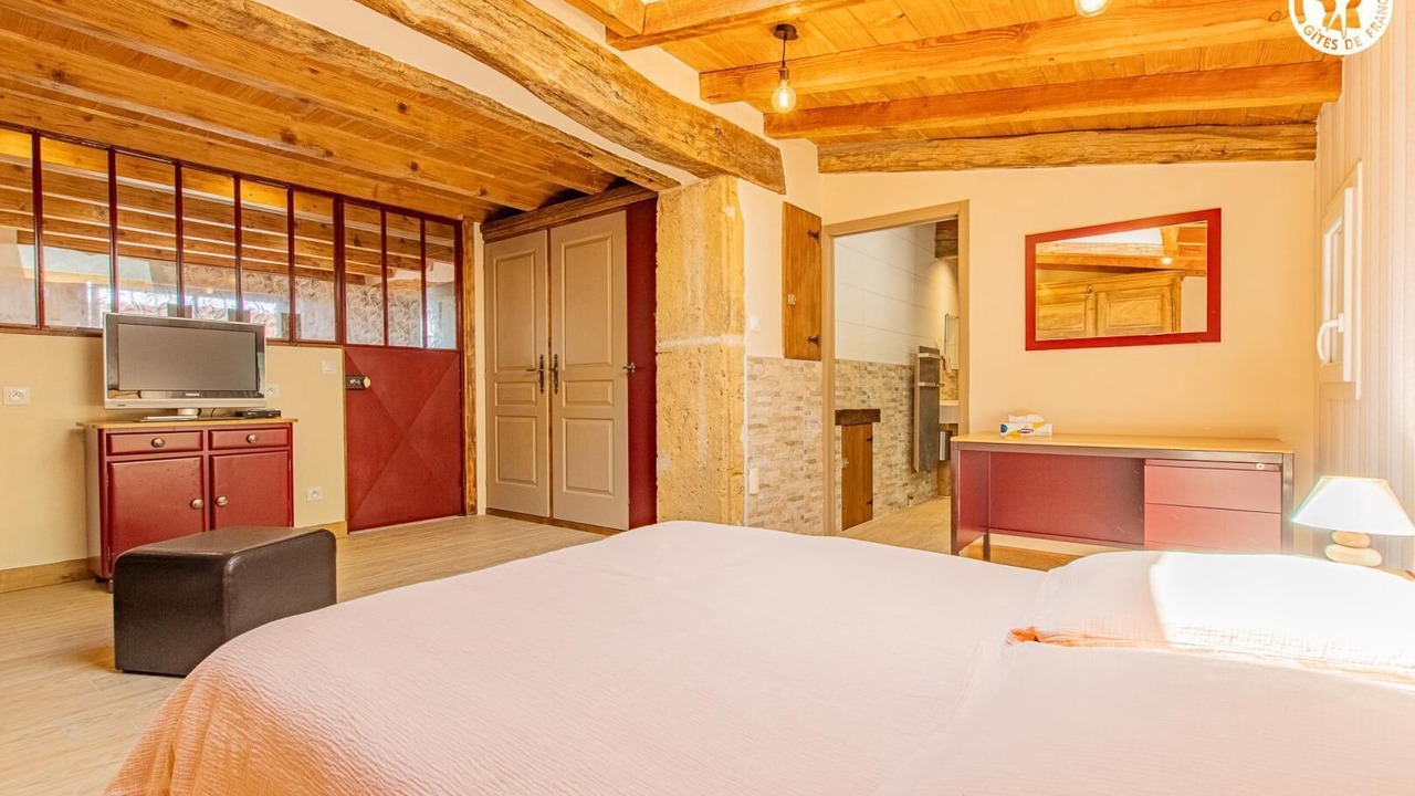 Photo of Bedroom in Fontenay