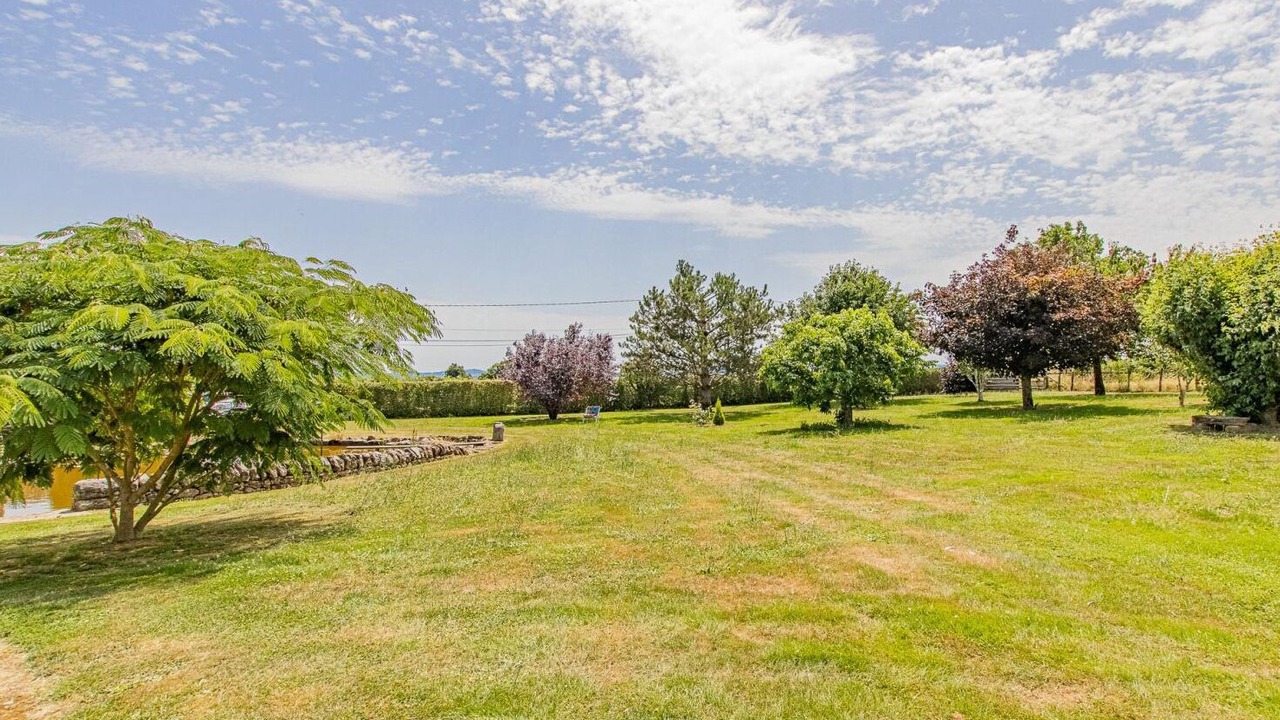 Photo of Outdoor in Fontenay