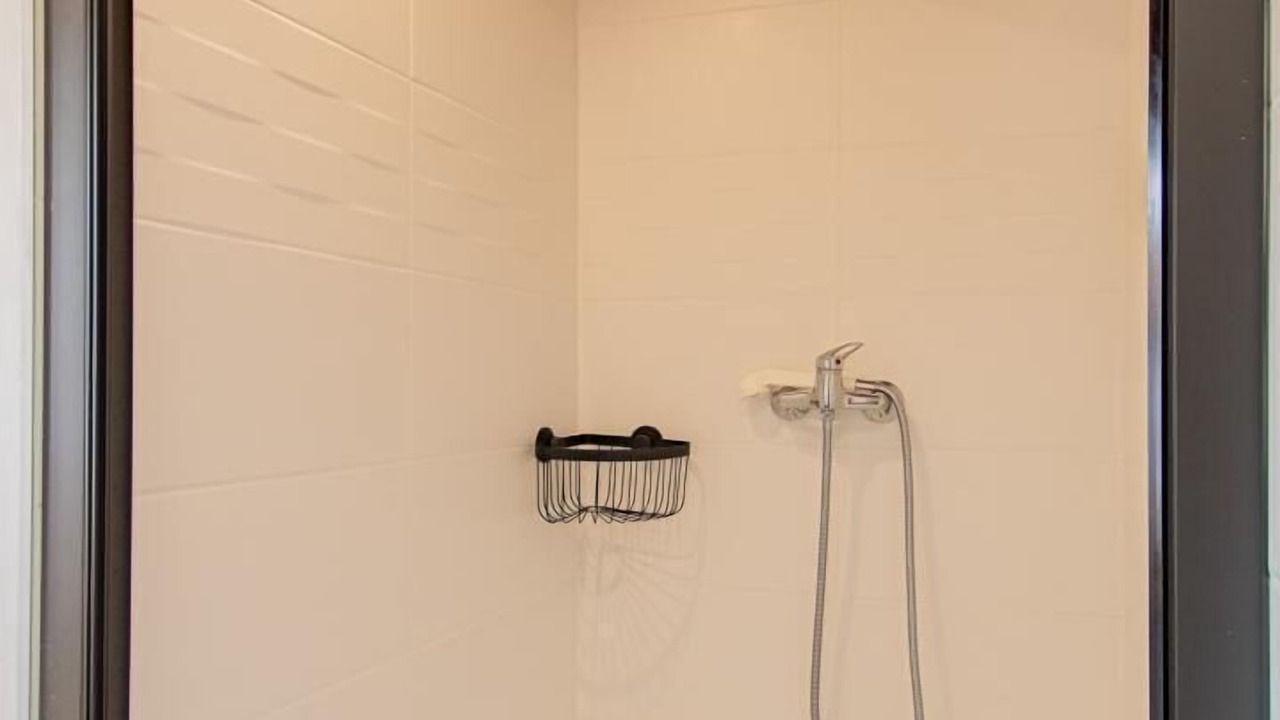 Photo of Bathroom in Fontenay