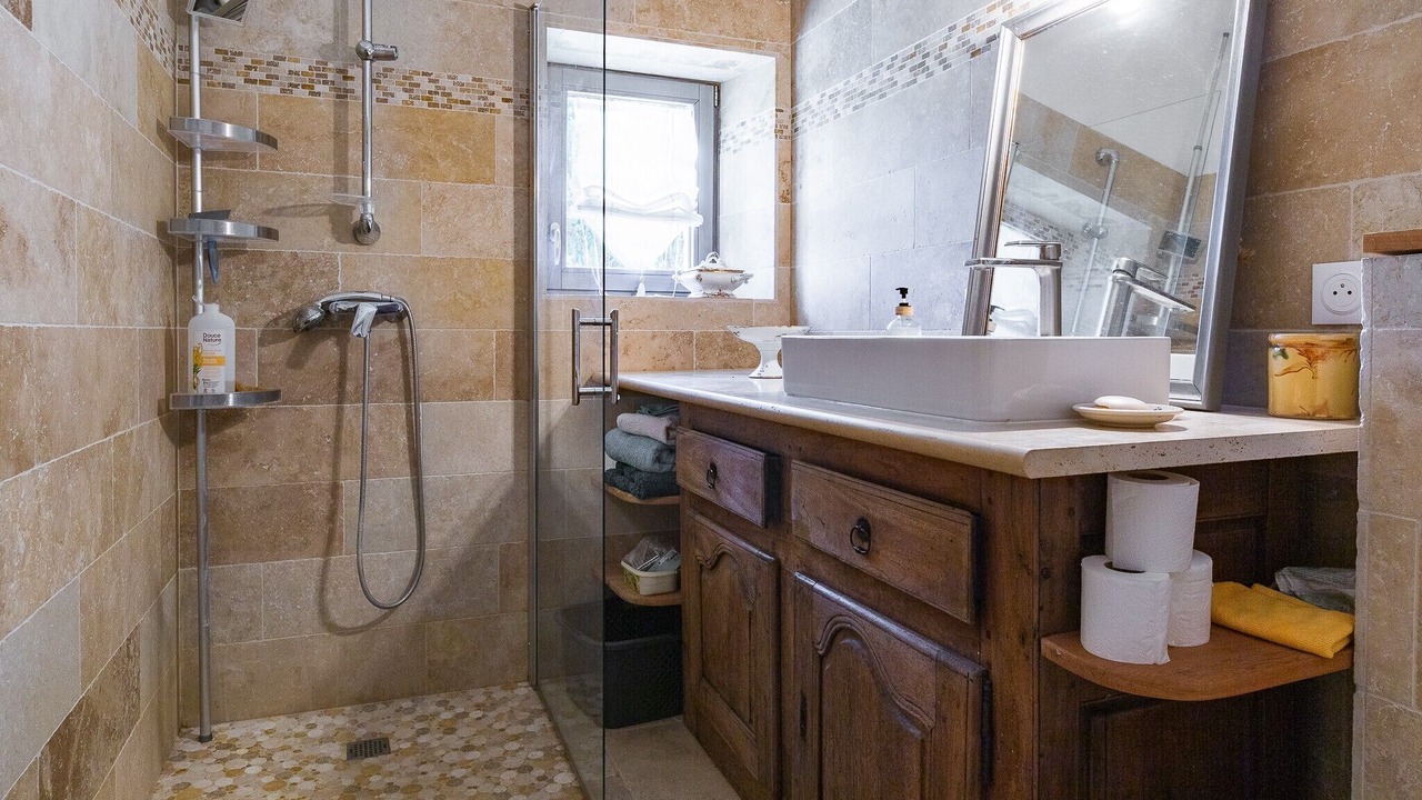 Photo of Bathroom in Chabrillan
