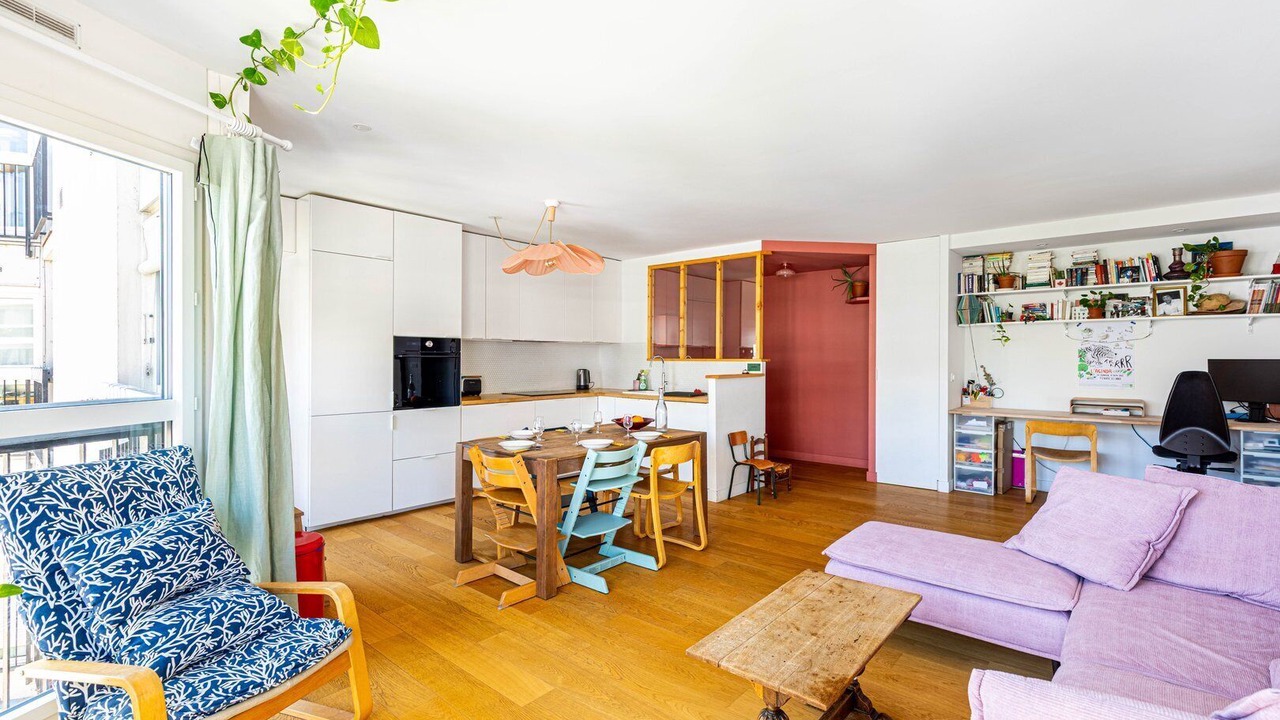 Photo of Livingroom in Combat