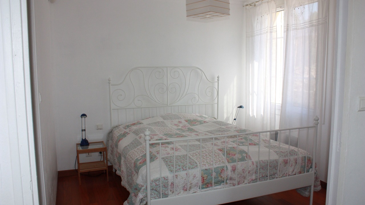 Photo of Bedroom in Saint-Pierre-de-Vassols