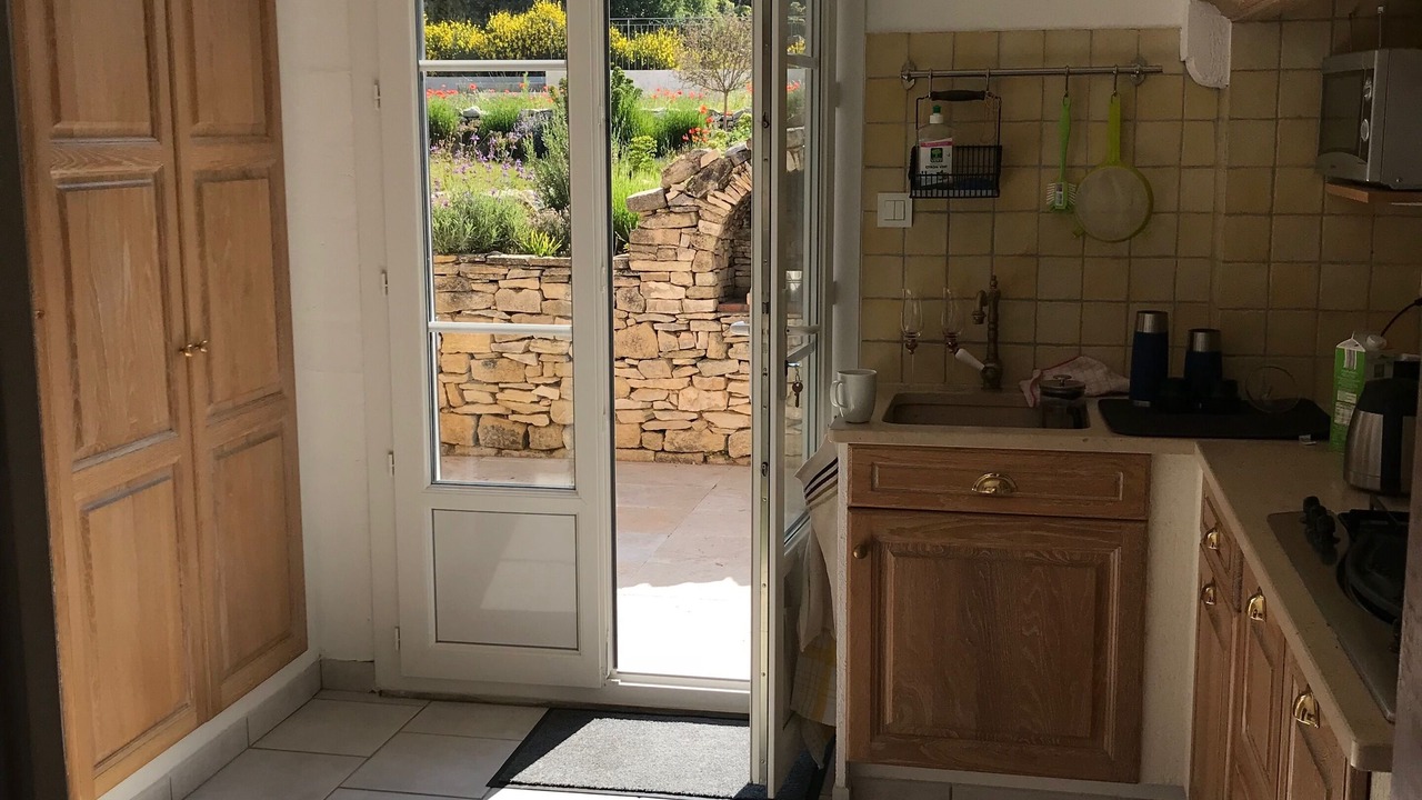 Photo of Kitchen in Saint-Pierre-de-Vassols