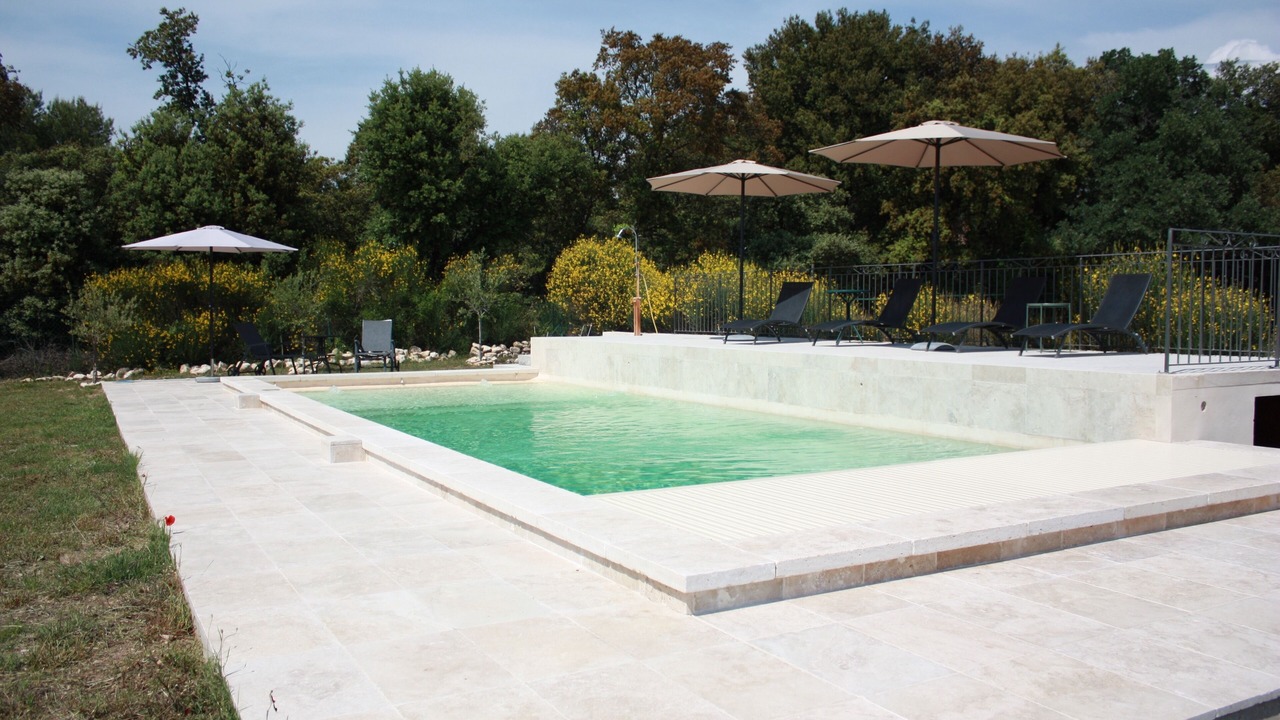 Photo of Outdoor in Saint-Pierre-de-Vassols