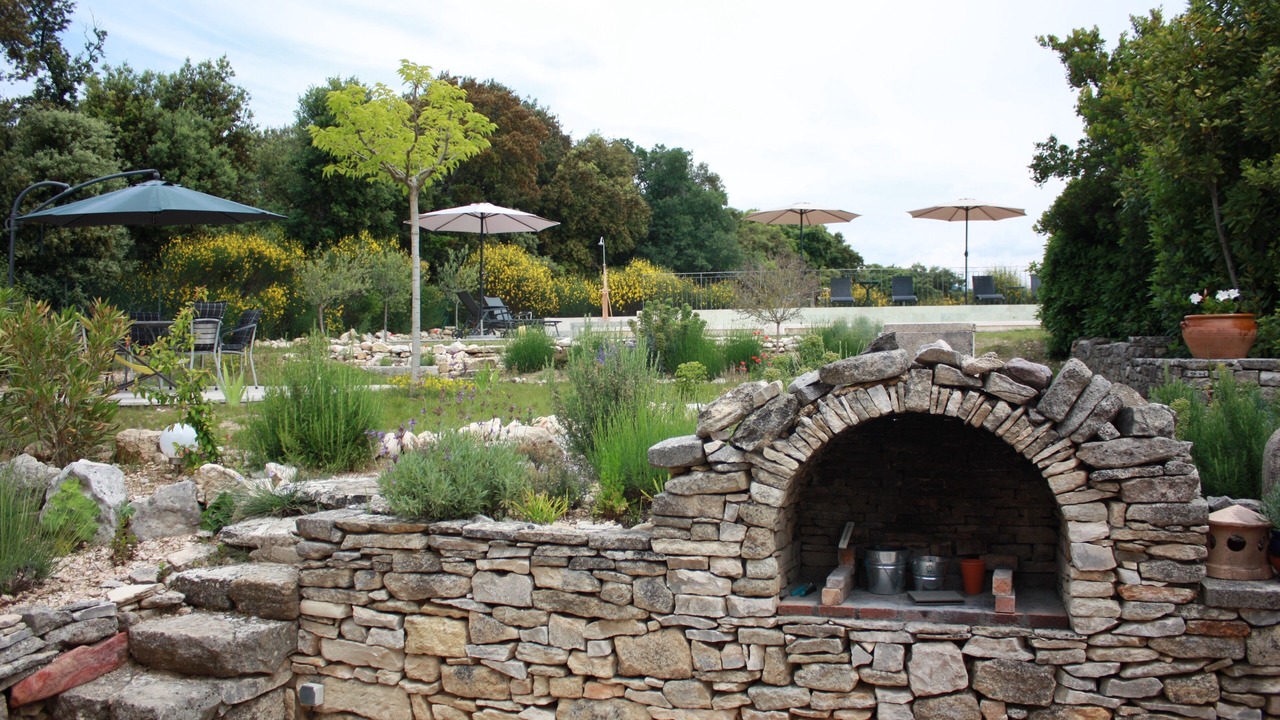 Photo of Outdoor in Saint-Pierre-de-Vassols