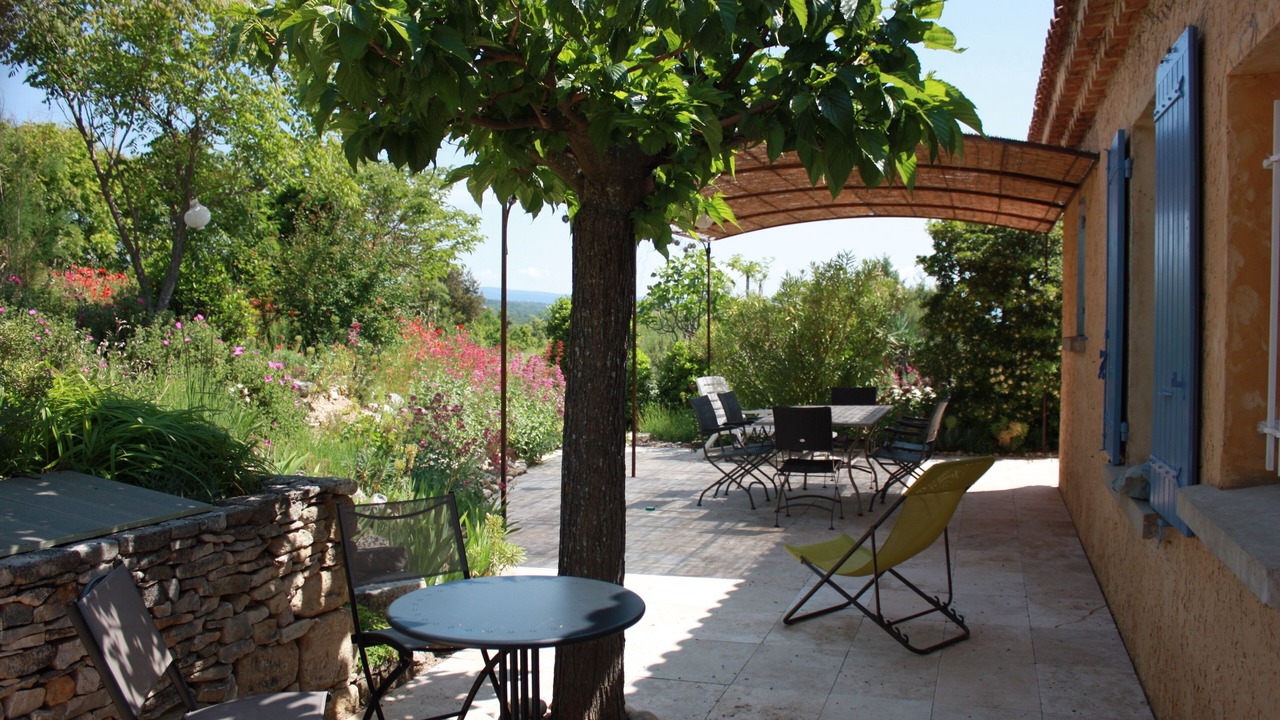 Photo of Outdoor in Saint-Pierre-de-Vassols