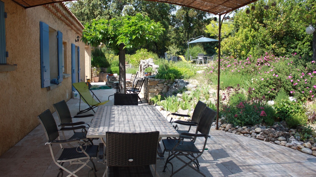 Photo of Outdoor in Saint-Pierre-de-Vassols